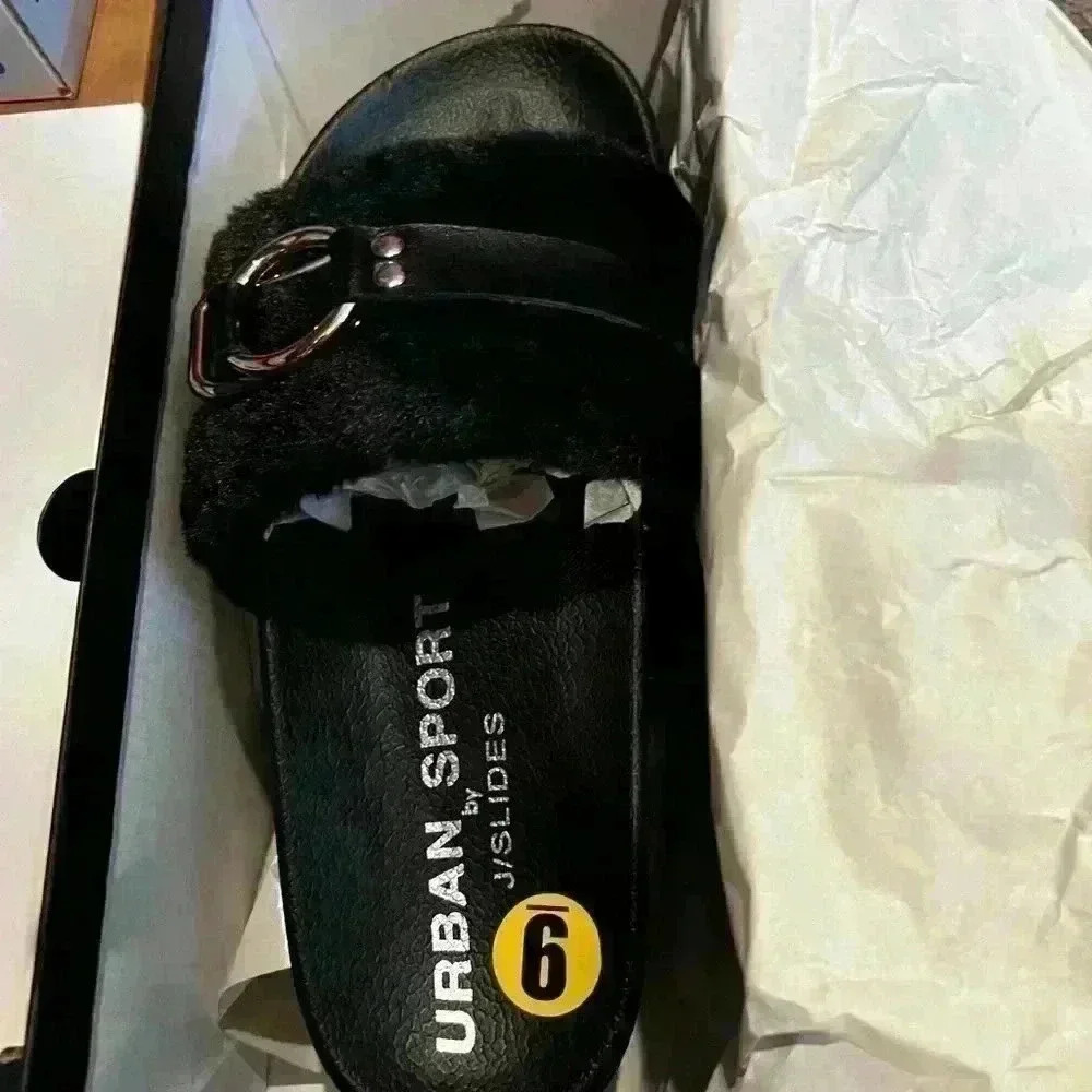 Urban Sport Sandals - Picture 3 of 3